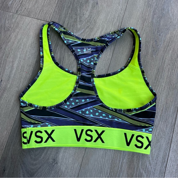 VSX Vibrant Patterned Sports Bra - Picture 2 of 6
